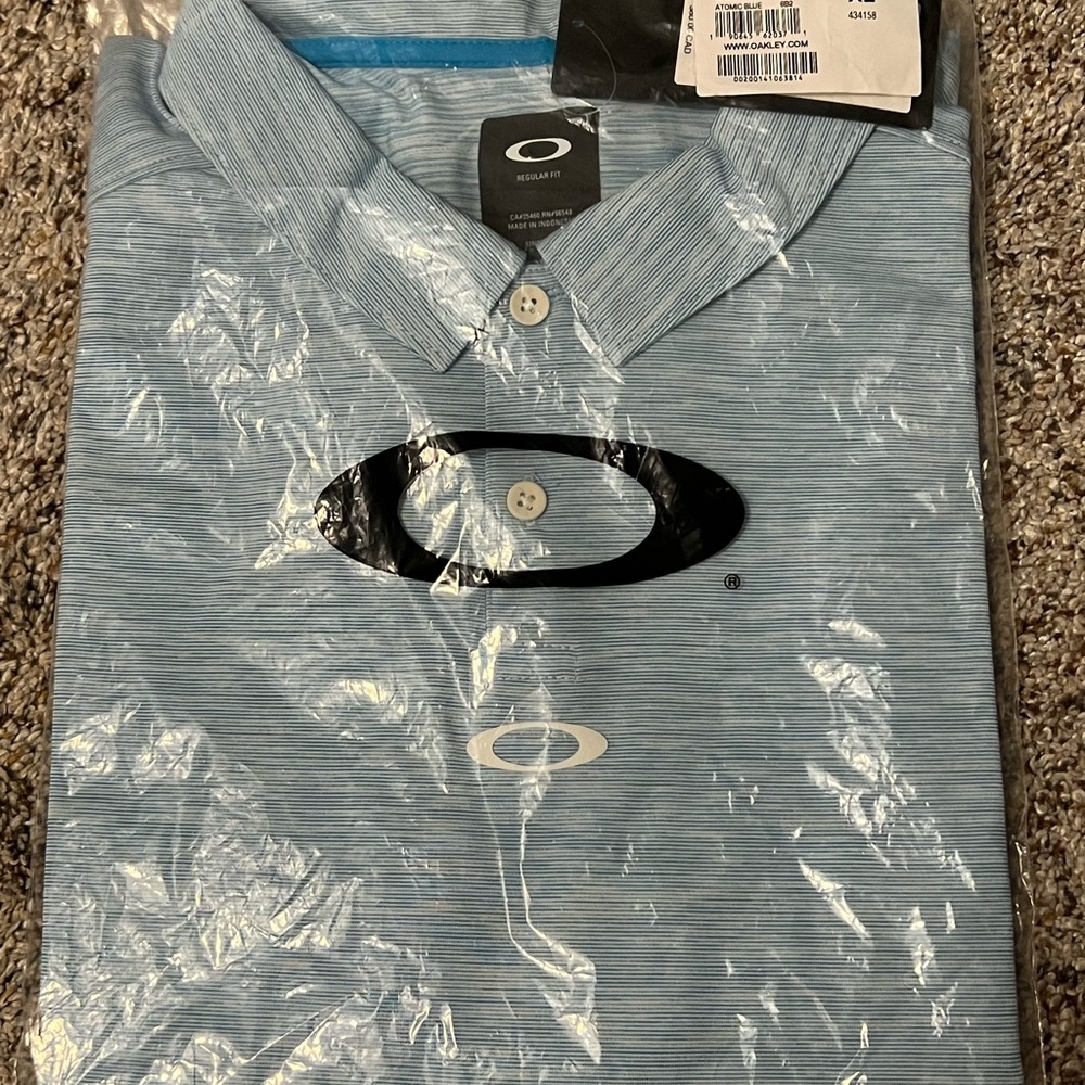 Men’s Oakley Polo
